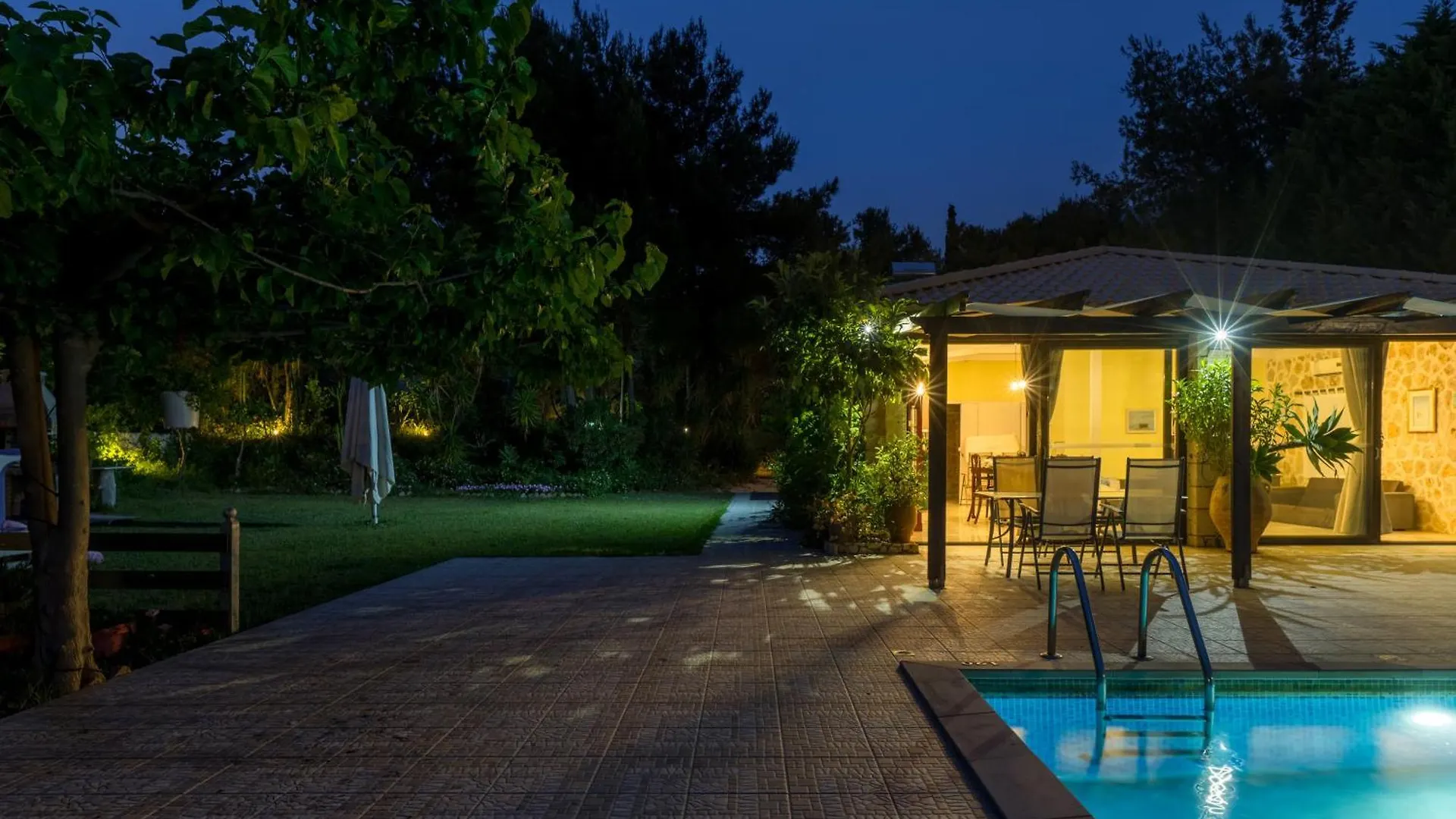 Villa Cornelia By Ionian Sea Hospitality 트라페자키